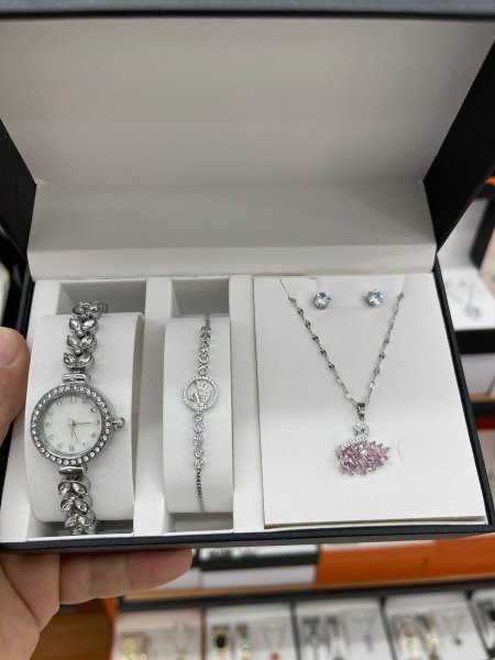 Women watche set -W.W.S.52